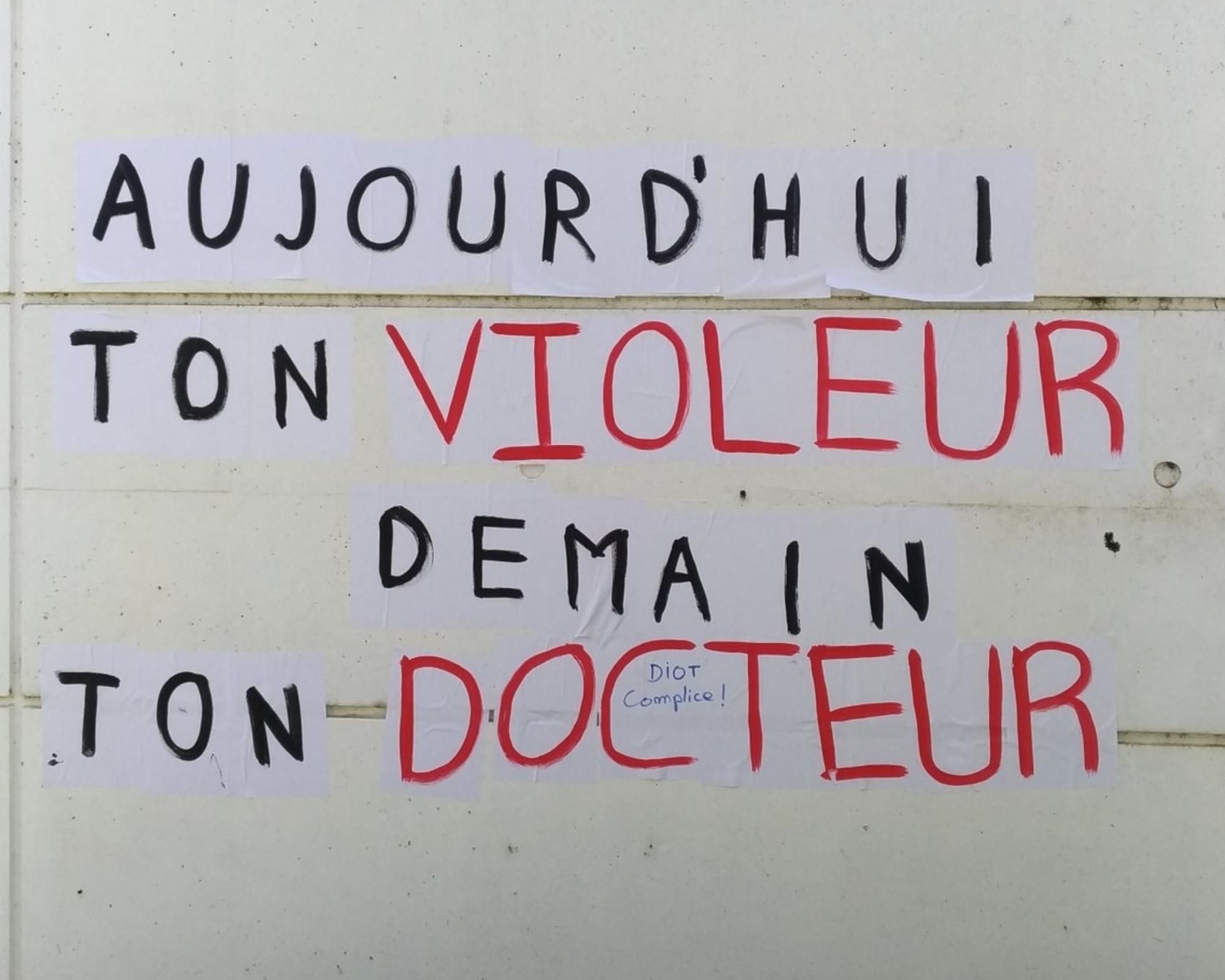 Collage du collectif Actions Féministes 37